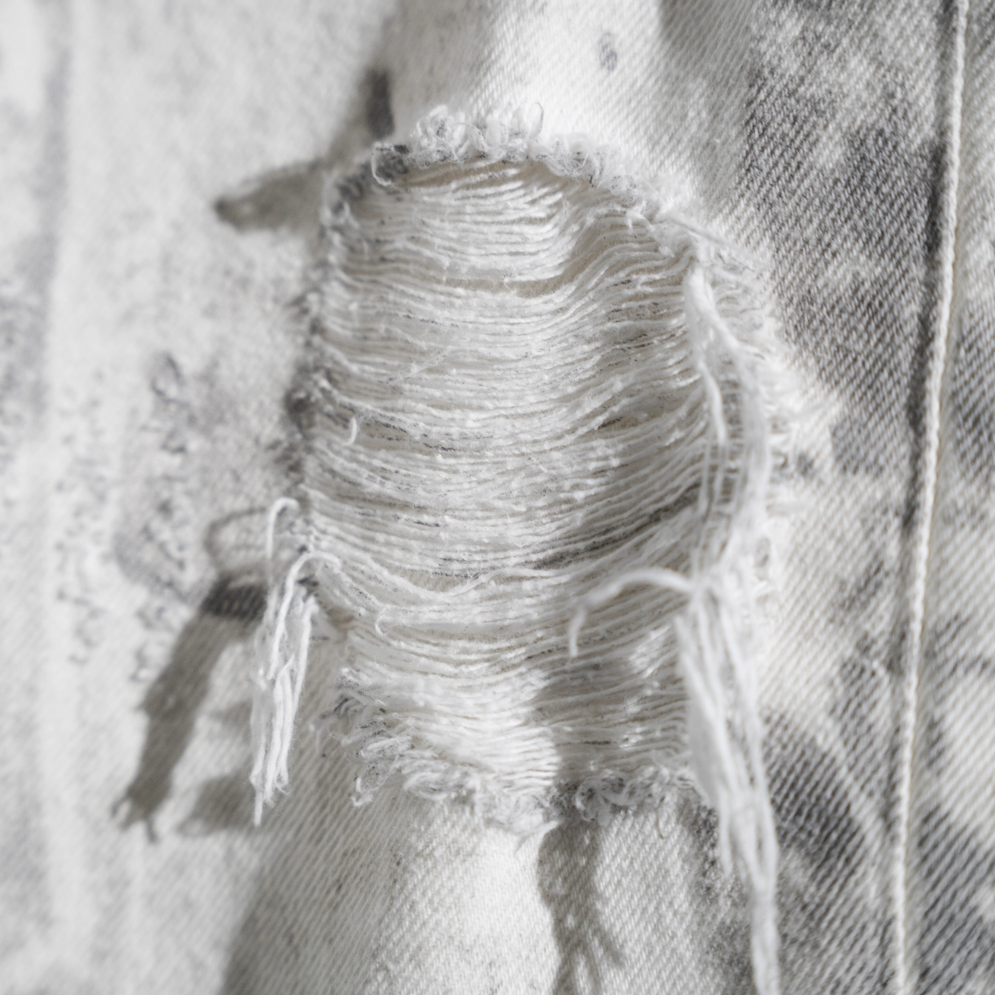 ESSENTIAL CONCRETE JEANS - Image 5