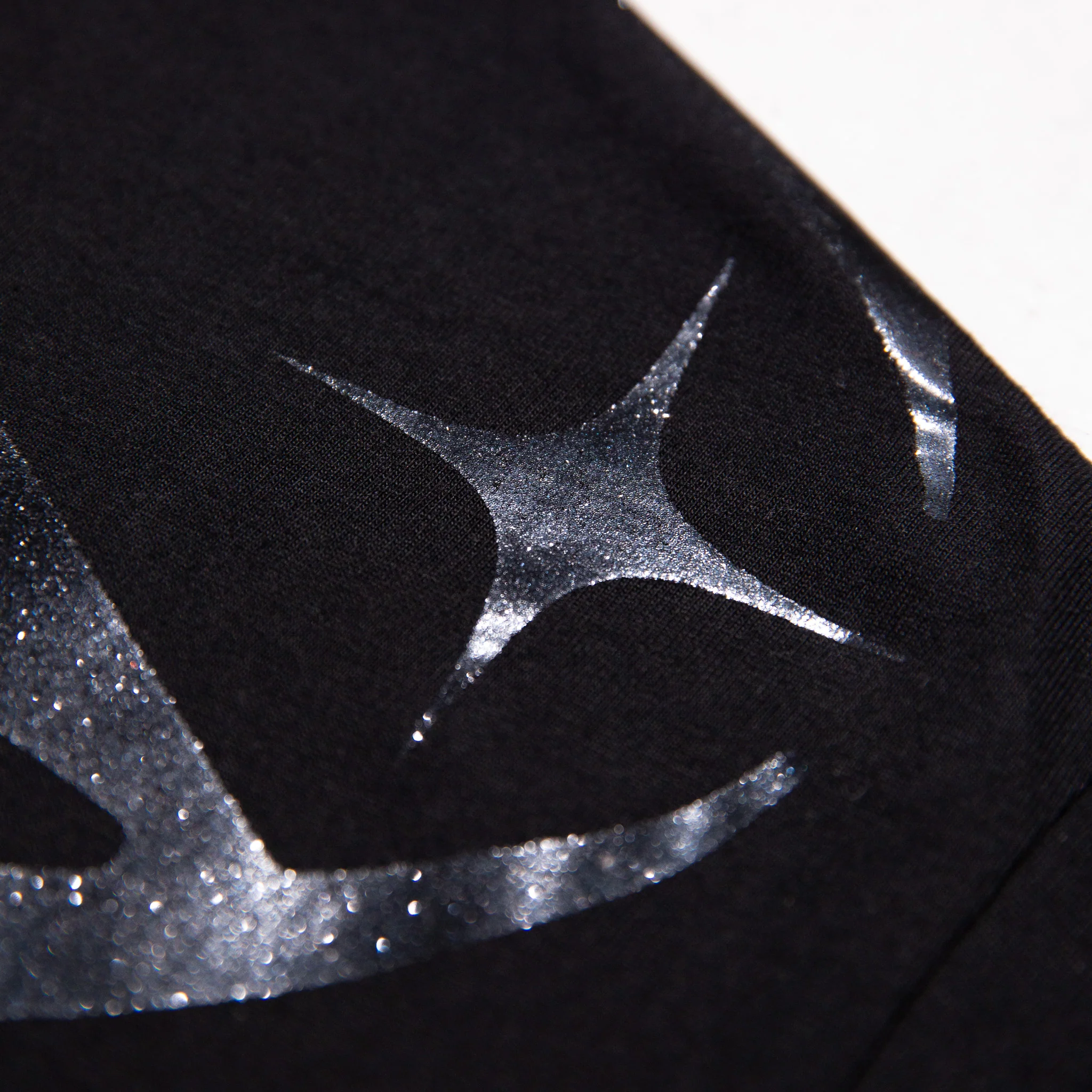 GLITTER STAR TEE - Image 6